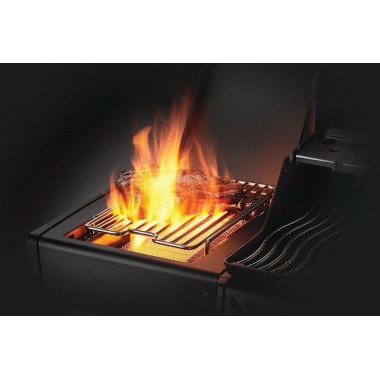 Газовый гриль Napoleon Phantom Rogue 425 SE